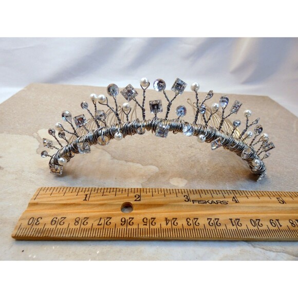 ERIN COLE  SWAROVSKI CRYSTAL-PEARL TIARA  WEDDING-BIRTHDAY GIRL CROWN main image 4